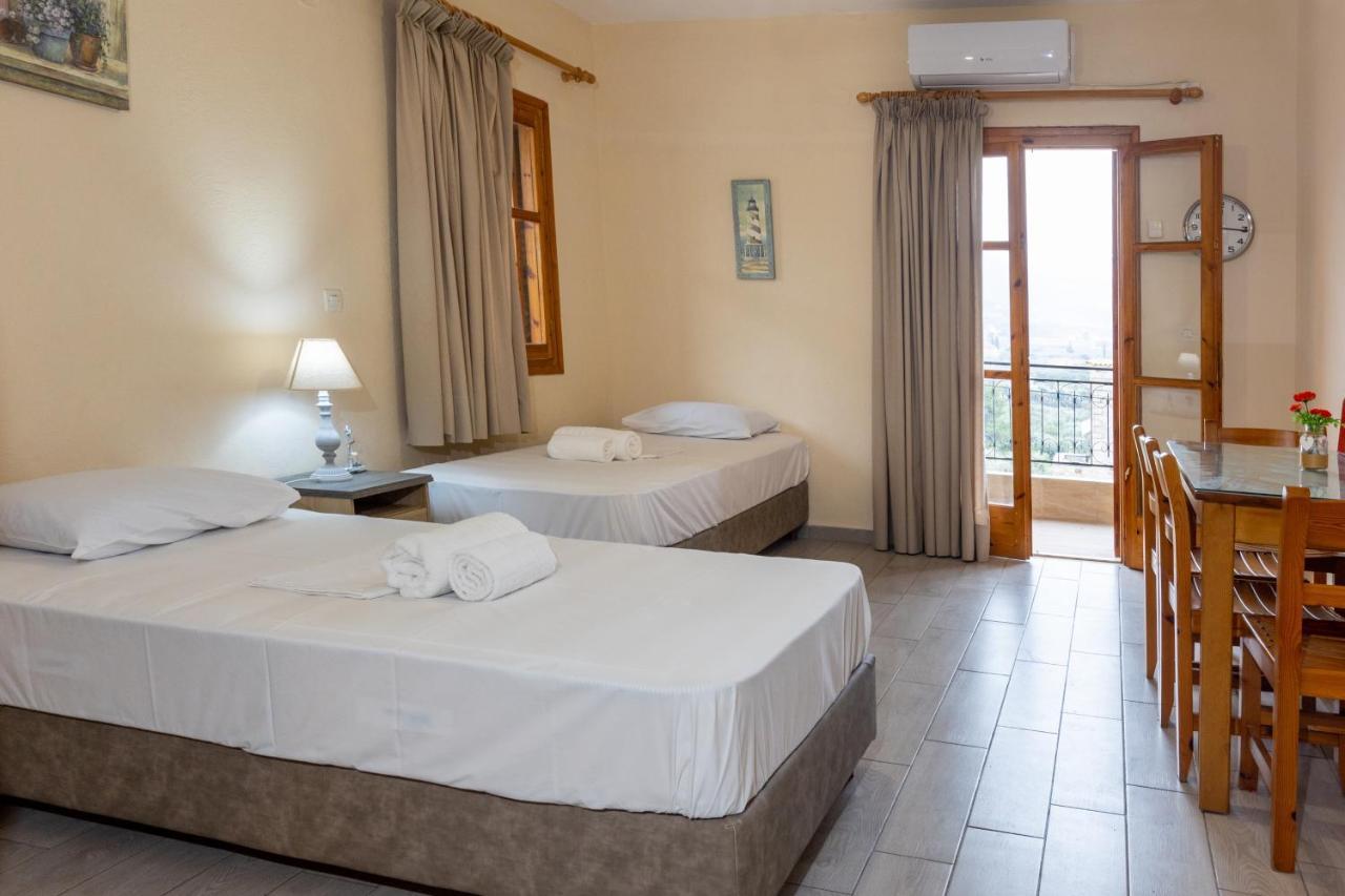 Paradeisos Kardamyli Exterior photo